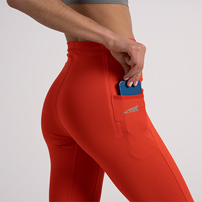WOMEN'S CORE CROP TIGHT - RED